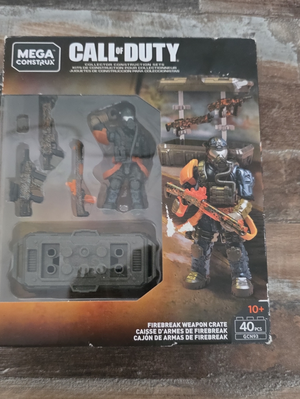 Mega Construx Call of Duty Firebreak Figure Playset - Black & Orange